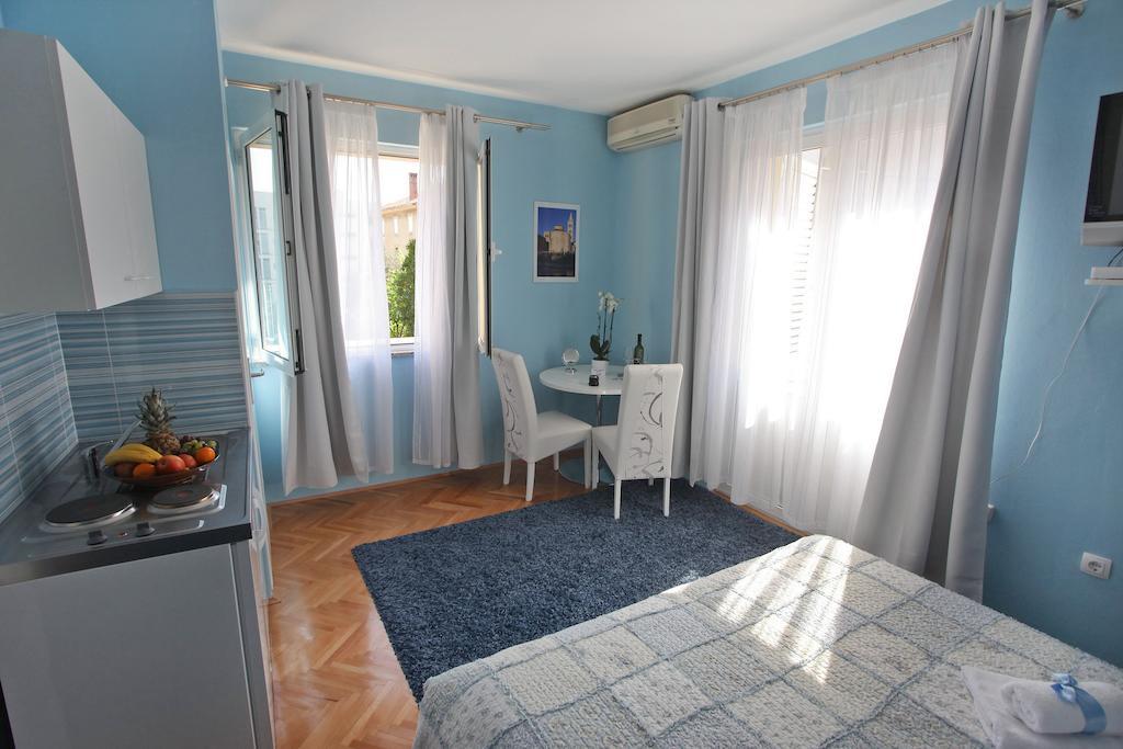 Apartments & Rooms Andrea Zadar Room photo